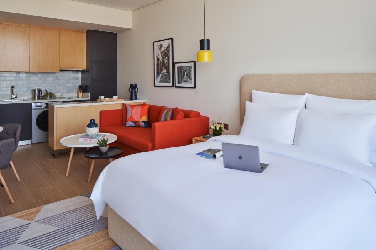 Adagio Jumeirah Village Triangle ドバイ エクステリア 写真