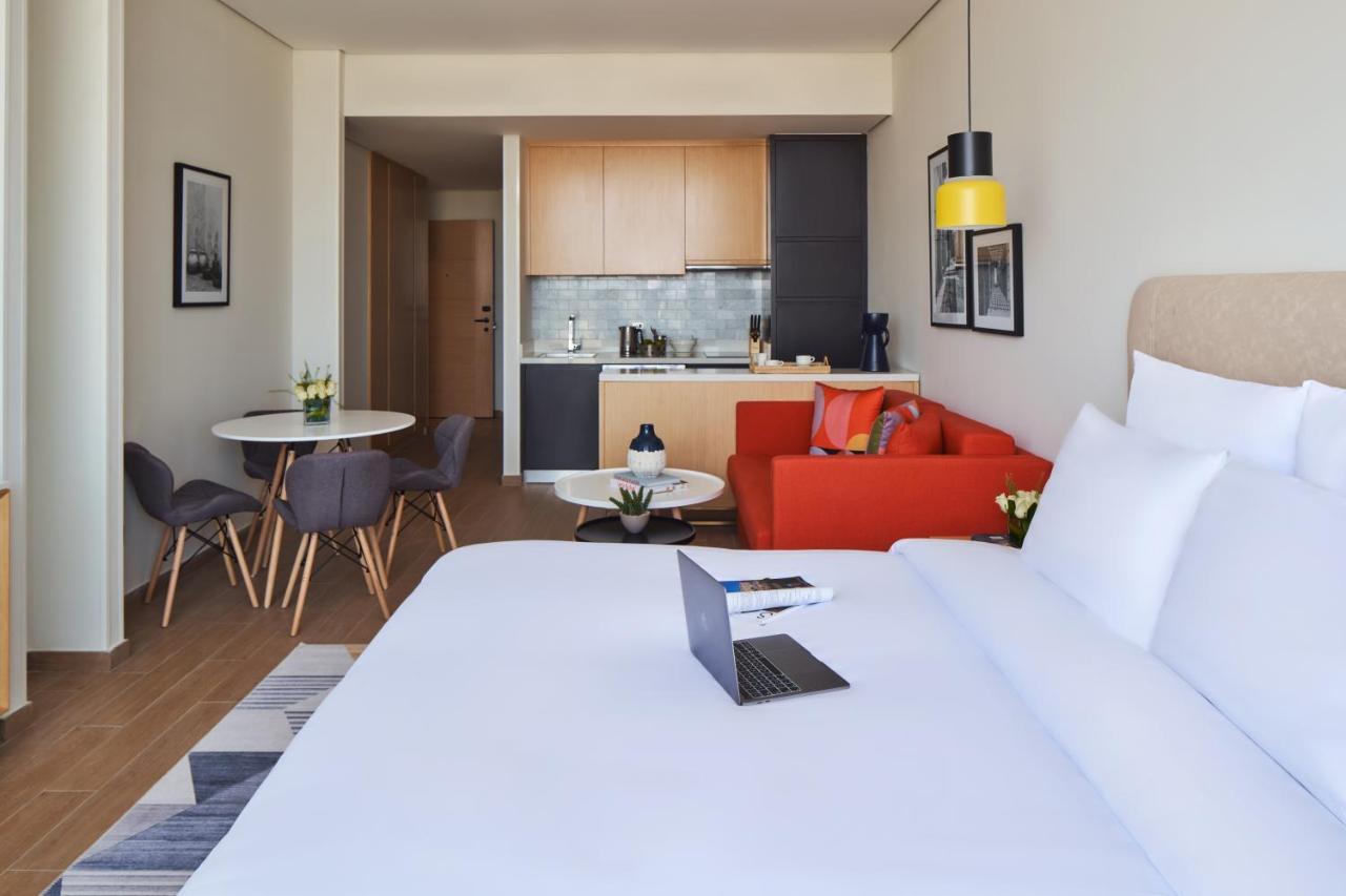 Adagio Jumeirah Village Triangle ドバイ エクステリア 写真
