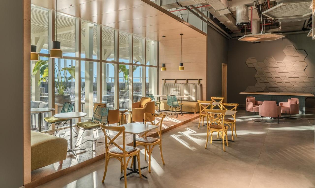 Adagio Jumeirah Village Triangle ドバイ エクステリア 写真